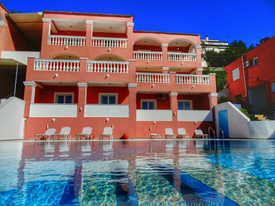 Paradiso Apartments อิปโซส ภายนอก รูปภาพ